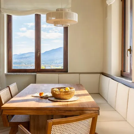 Design With View And Private Garden *